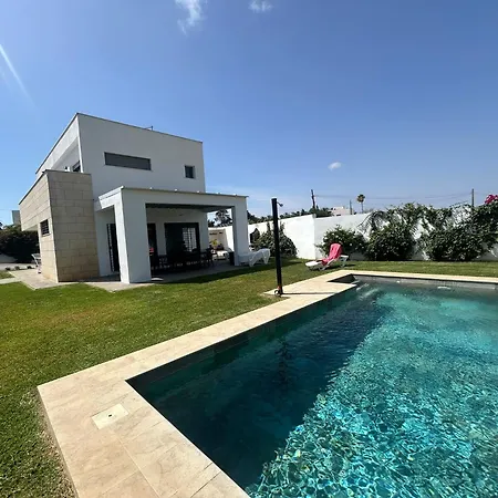 Вілла Conilizate 12 Pax Piscina 300mts Playa *